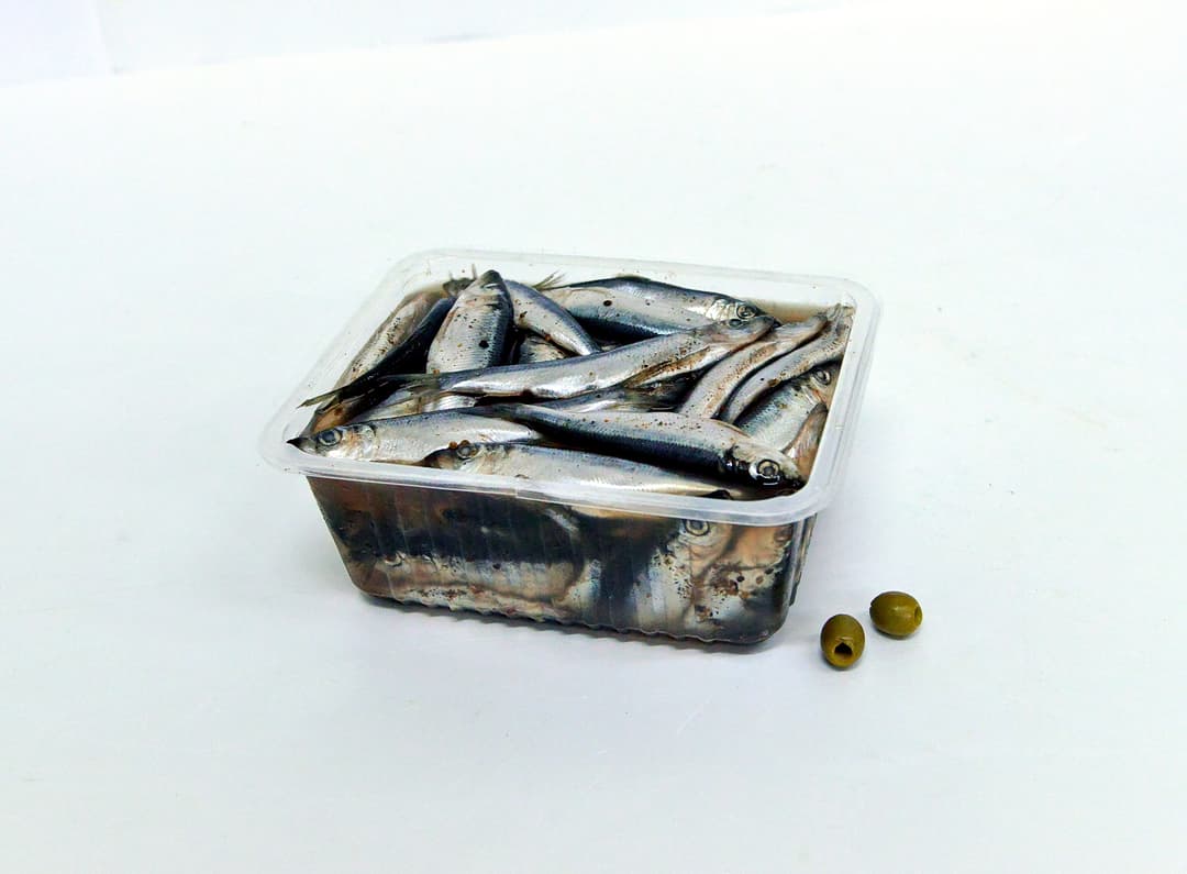 Salaca sarată cu condimente