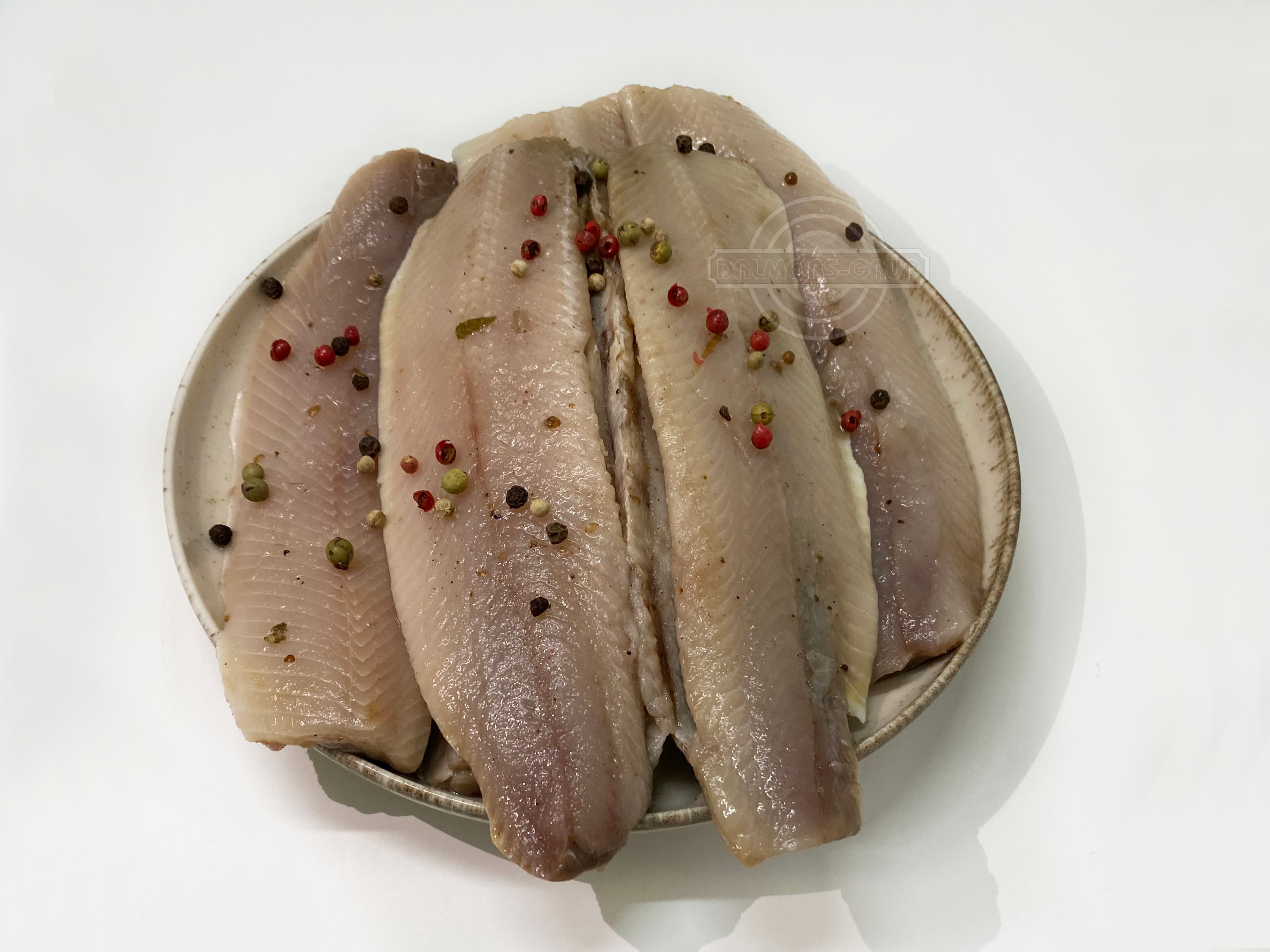 Fileu hering sarat cu condimente